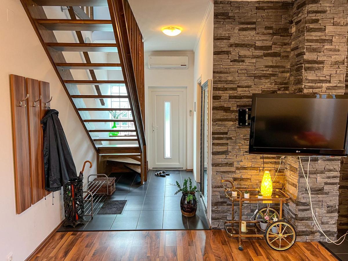 Sunnyside Apartmanhaz Zalakaros Esterno foto